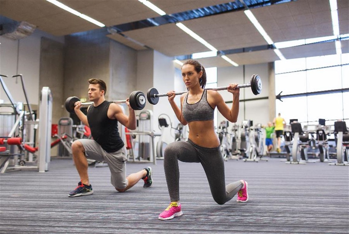 lunges with barbell