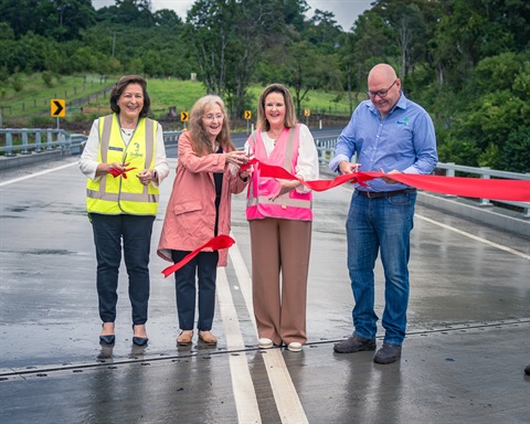Pearces Creek Ribbon Cutting-1.jpg