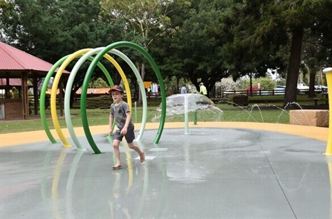 Water_park-text12372.jpeg