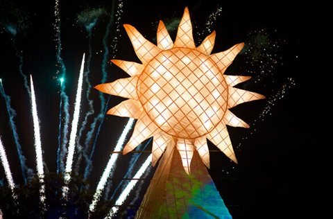 lismore-lantern-parade.jpg