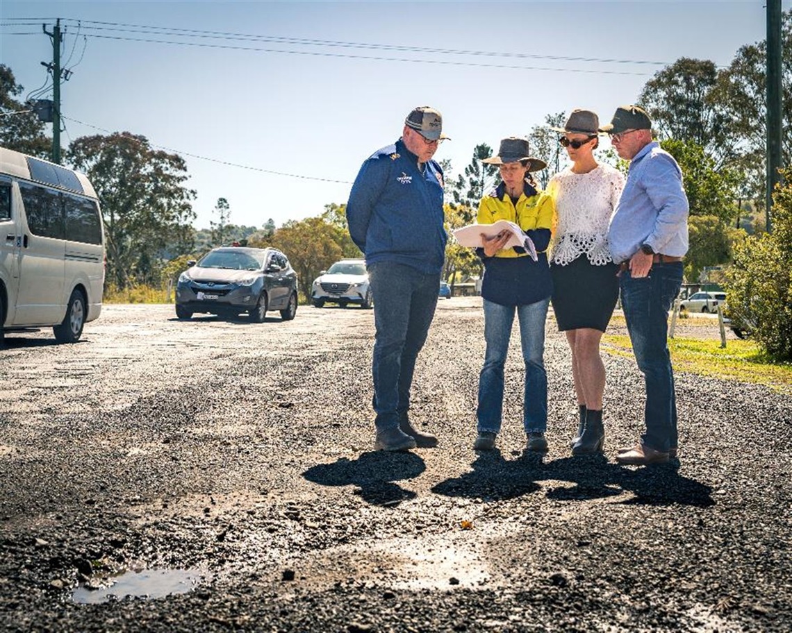 Mayor Steve Krieg inspects the Dunoon Road and Tweed Street road corridor's Concept Plan with Council's Manager of Road Planning Lyla Nolan, Coordinator of Stakeholder Engagement Rebecca Sproule and Acting Chief Operating Officer Joshua Smith. 